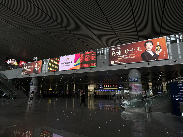 安陽(yáng)高鐵站廣告:品牌“長(zhǎng)久暢銷(xiāo)”的法則是什么？